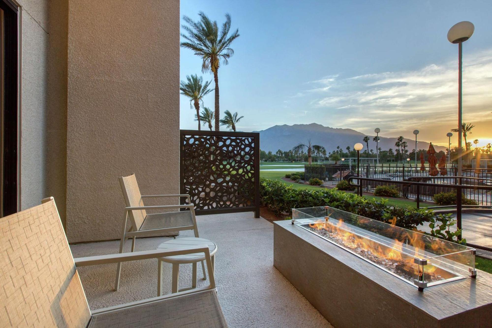 Doubletree By Hilton Golf Resort Palm Springs Катідрал-Сіті Екстер'єр фото